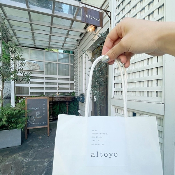 横浜・元町にあるお皿屋さん「altoyo」