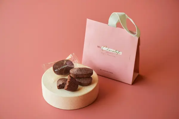 Mr. CHEESECAKEのチョコレートを楽しむ特別企画「Mr. Chocolate」で販売される「FINANCIER Cacao」