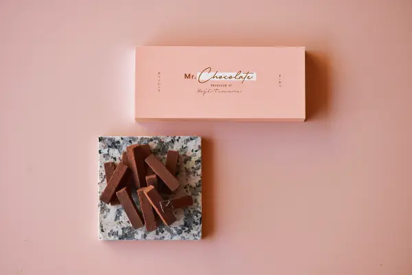 Mr. CHEESECAKEのチョコレートを楽しむ特別企画「Mr. Chocolate」で販売されるブランド初のチョコレート「SILKY CHOCOLATE Black Cacao」