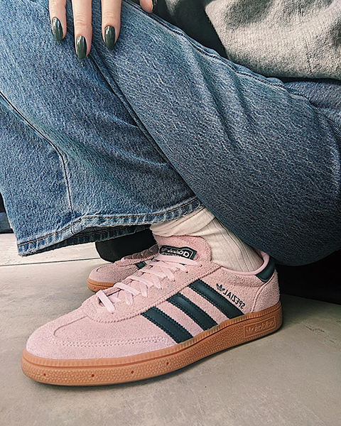 adidas（アディダス）のスニーカーHandball Spezial（ハンドボール スペツィアル）