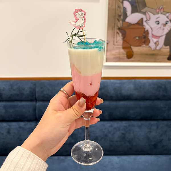 新宿「ディズニー マリー」OH MY CAFEの「おませなヨーグルトパフェ」