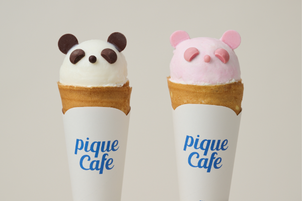 ジェラート ピケ カフェで3年ぶりに復活するパンダメニュー『COME WITH PANDAS』の「パンダクレープ」と「ピンクパンダクレープ」