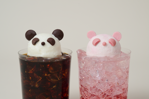 ジェラート ピケ カフェで3年ぶりに復活するパンダメニュー『COME WITH PANDAS』の「パンダフロート」と「ピンクパンダフロート」