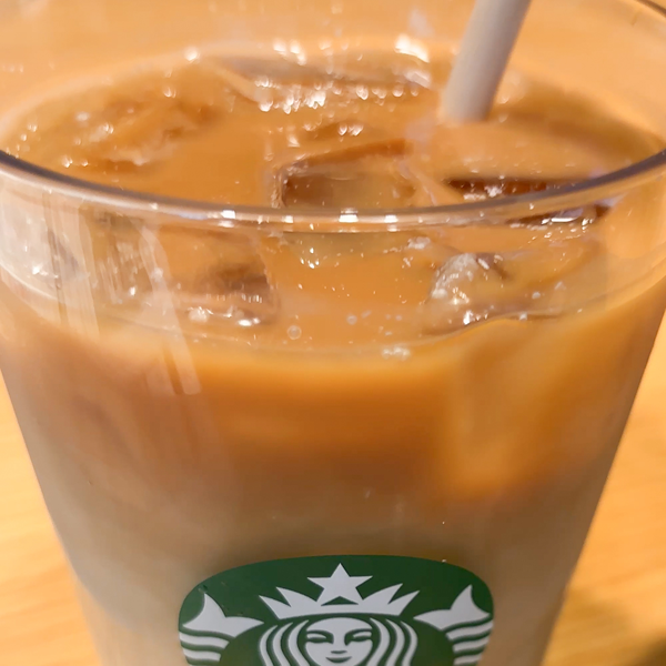 スターバックスの「スイート ミルク コーヒー」