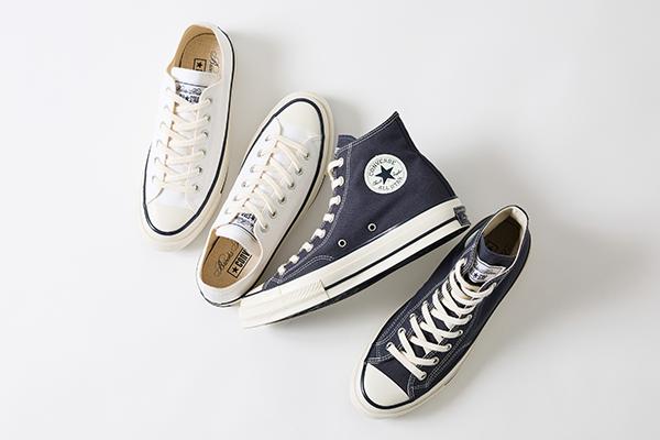 「Brooks Brothers（ブルックス ブラザーズ） x CONVERSE（コンバース）」のコラボスニーカー「ブルックス ブラザーズ×コンバース ALL STAR LGCY HI」と「ブルックス ブラザーズ×コンバース ALL STAR LGCY OX」